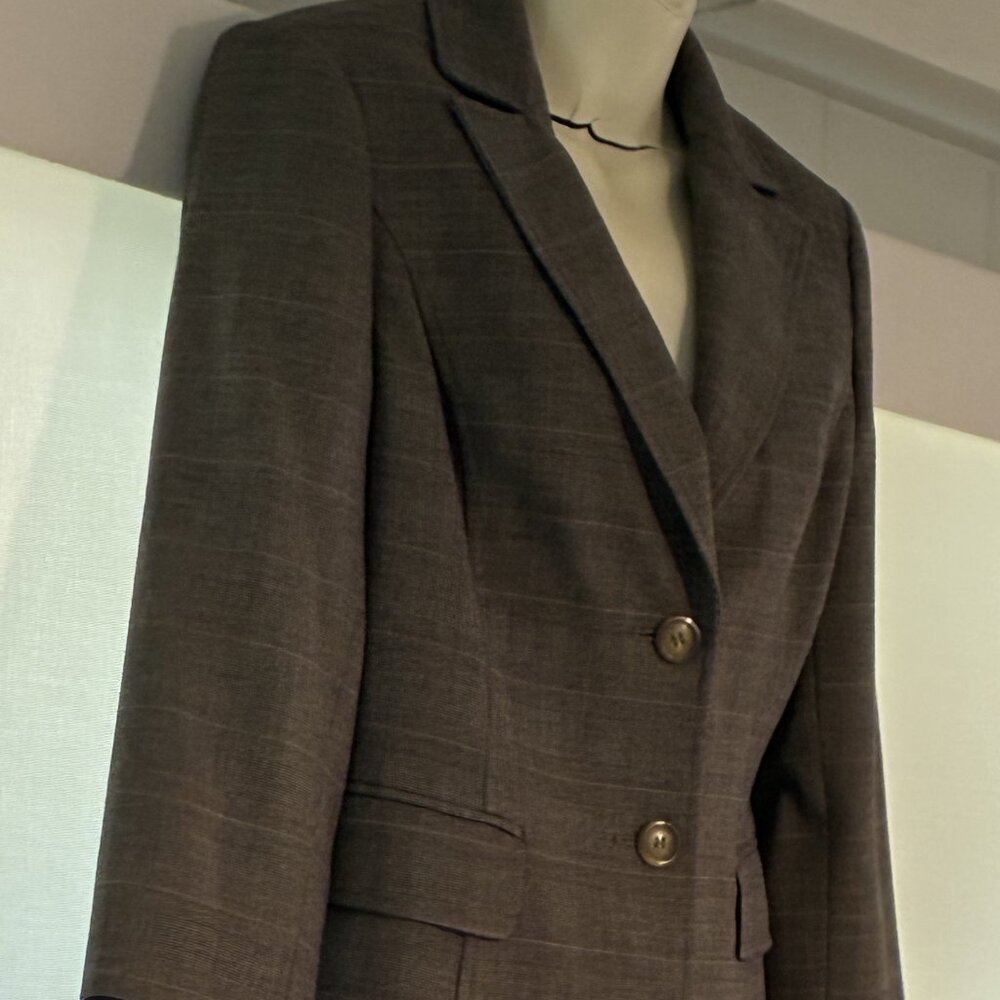 Macy’s brand jacket Style & Co size 8 p, lined  preloved